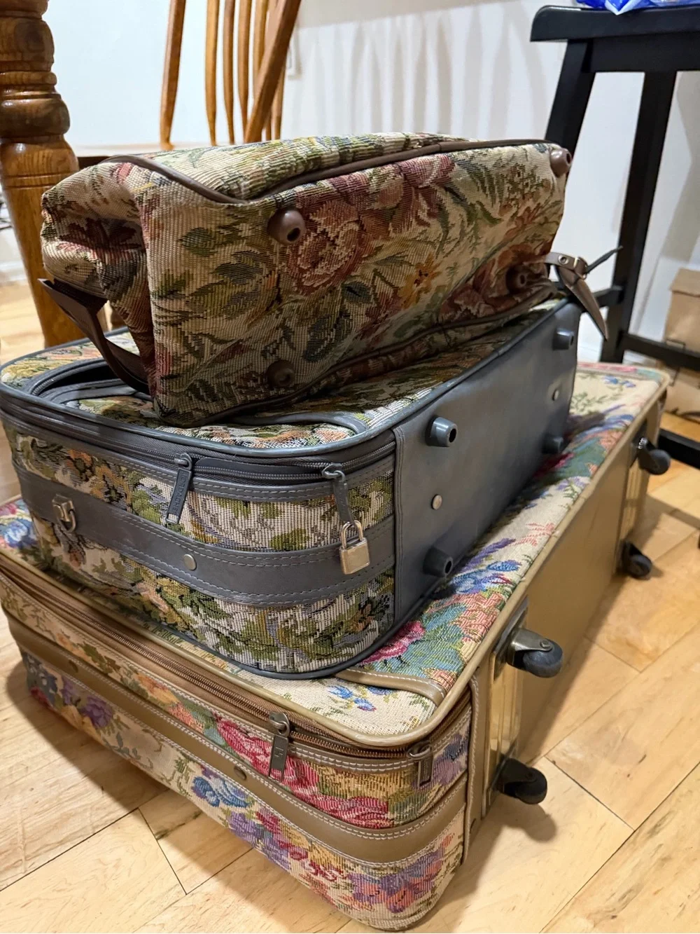 Jaguar , Jordache, and leisure vintage suitcase set